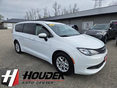 Used 2022 Chrysler Voyager LX
