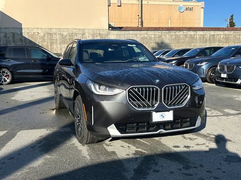 New 2026 BMW X3 xDrive30i w/ Convenience Package AWD/4WD image 7