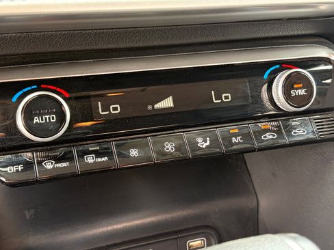 Used 2023 Kia K5 LXS image 27