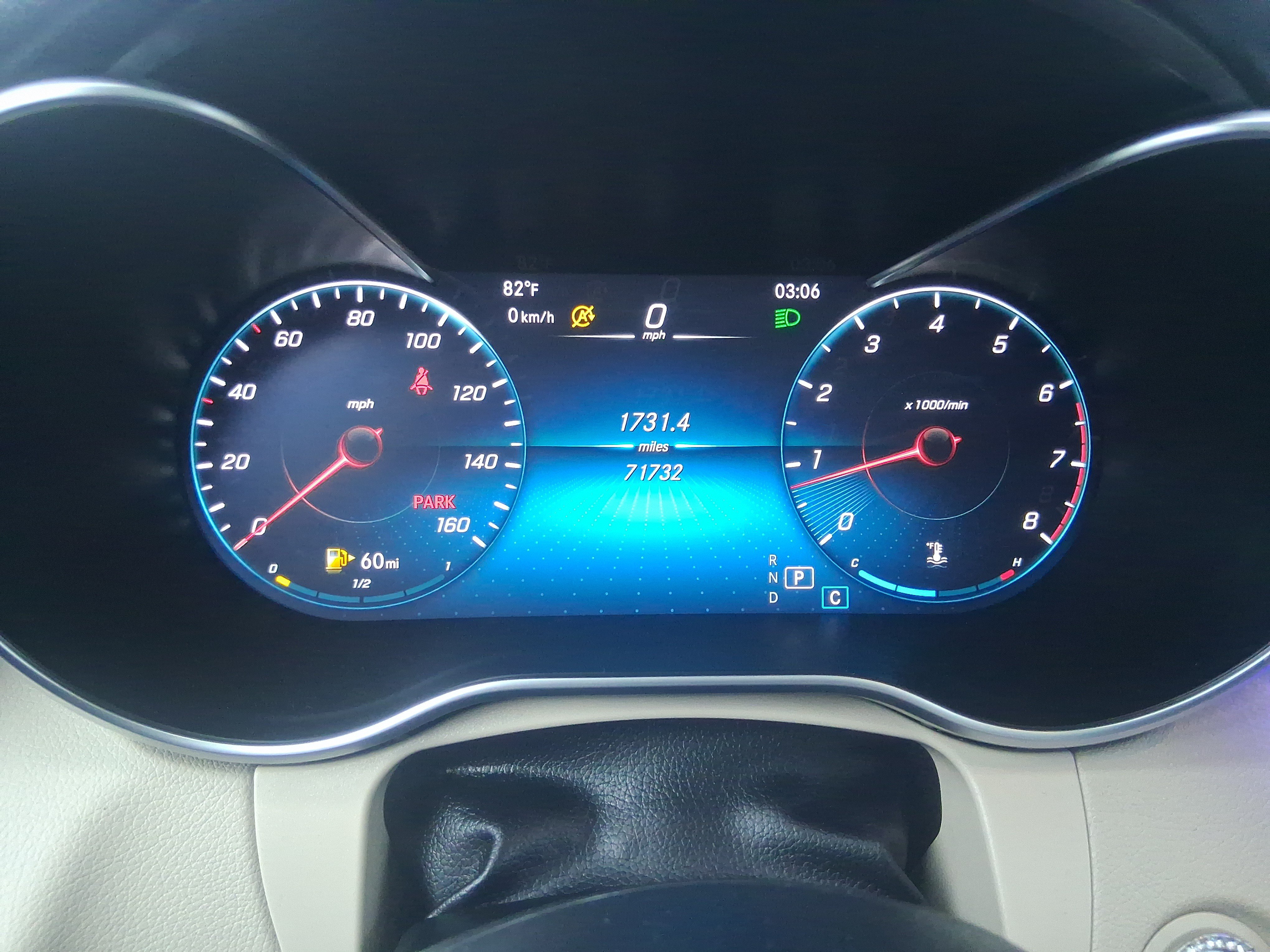 Used 2022 Mercedes-Benz GLC 300 4MATIC image 22