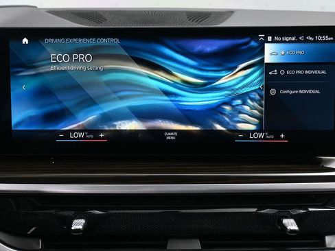 Used 2023 BMW X7 xDrive40i w/ Premium Package image 43