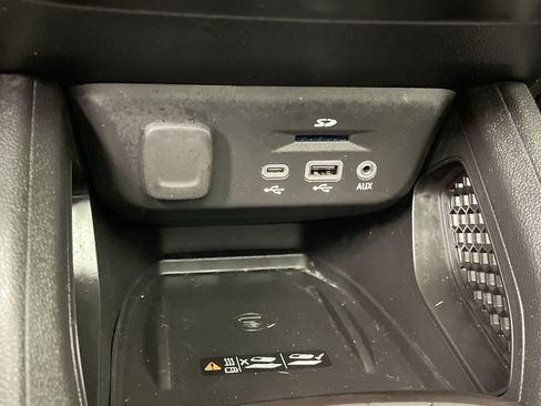 Certified 2023 Chevrolet TrailBlazer ACTIV w/ Sun and Liftgate Package image 24