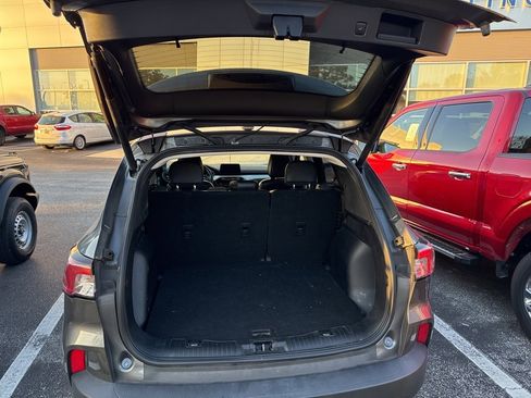 Certified 2022 Ford Escape SEL image 12