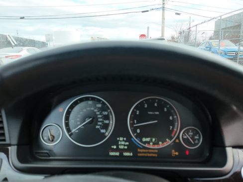 Used 2014 BMW 535i xDrive Sedan image 11