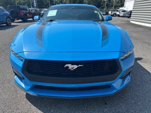 Used 2024 Ford Mustang Coupe RWD image 2