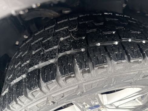 Used 2019 Ford F150 XLT w/ Equipment Group 302A Luxury image 11