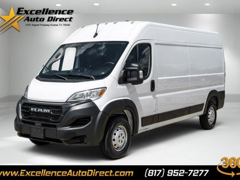 Used 2023 RAM ProMaster 2500 FWD image 1