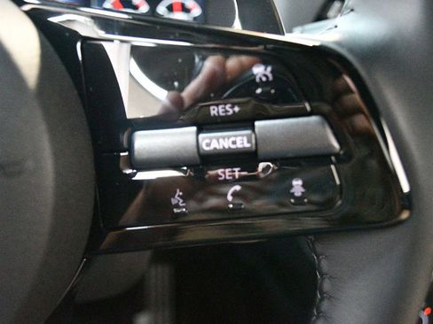 Used 2024 Nissan Z Performance w/ Floor Mat Package image 32