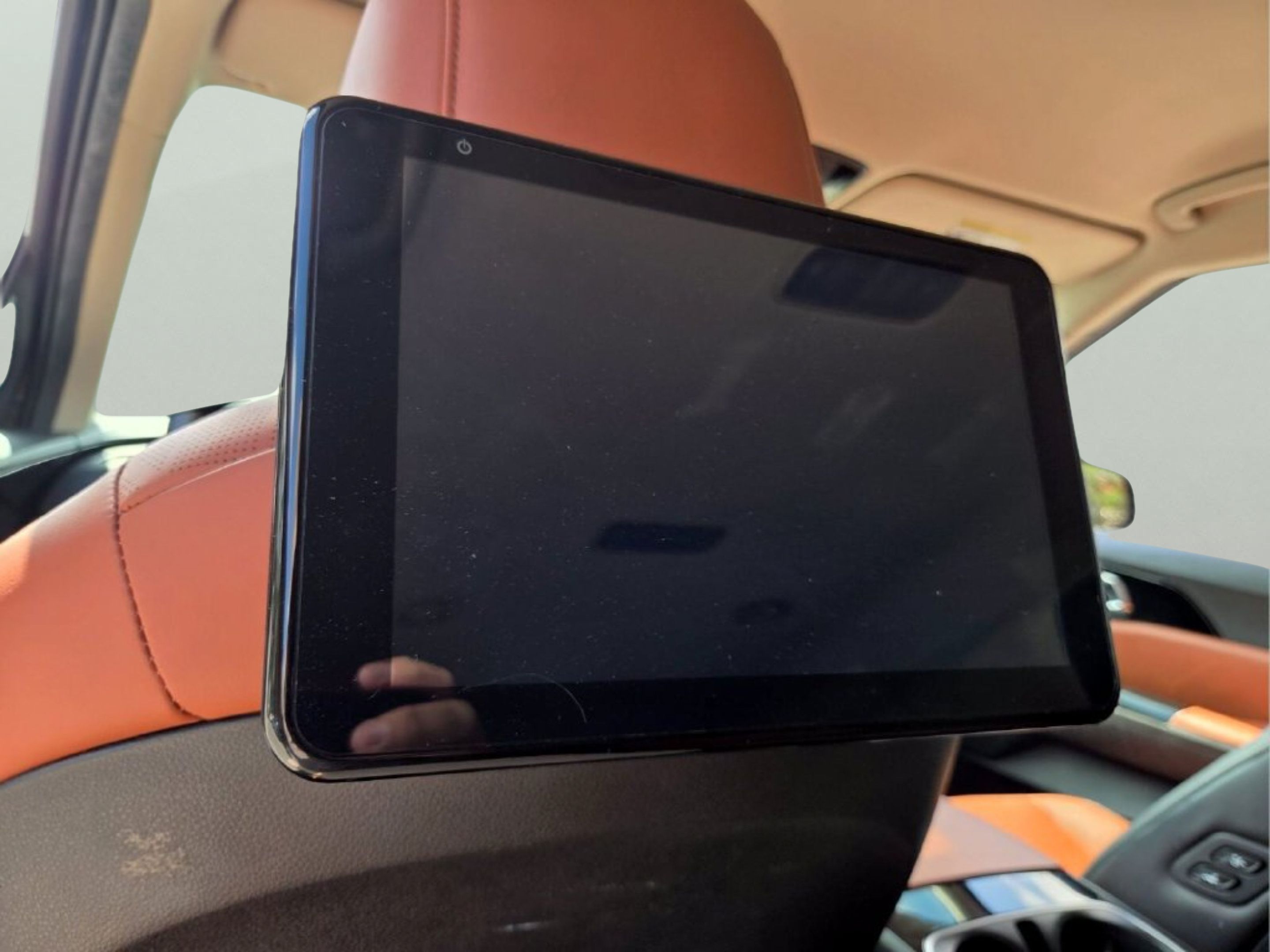 Used 2022 Kia Carnival SX FWD image 14