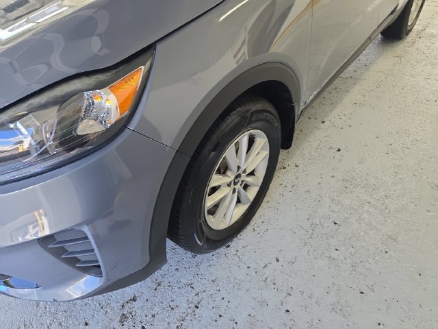 Used 2020 Kia Sorento LX w/ LX I4 Convenience Package AWD/4WD image 9