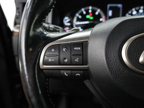 Used 2018 Lexus LX 570 4WD image 29