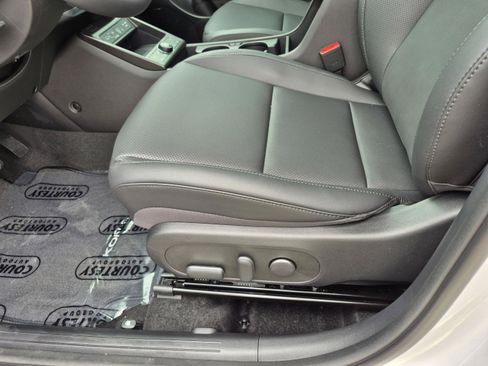 New 2026 Hyundai Kona Limited FWD image 20
