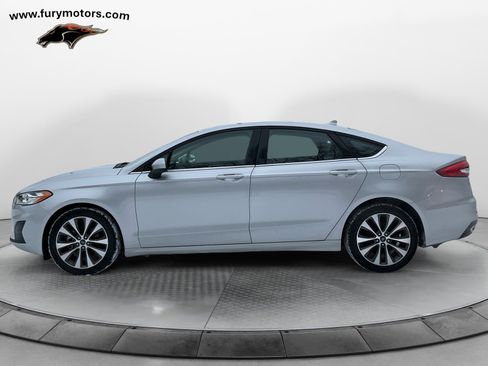 Used 2019 Ford Fusion SE image 6