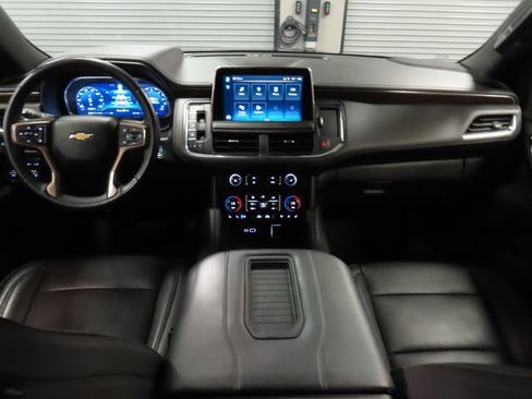 Used 2023 Chevrolet Suburban High Country RWD image 20
