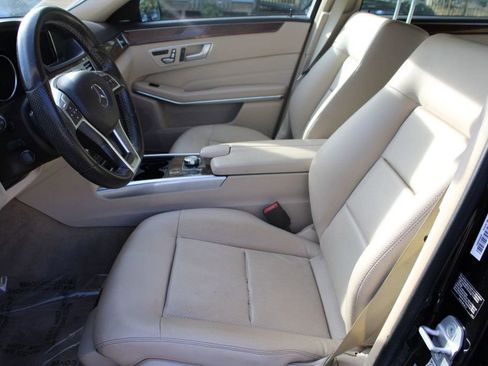 Used 2014 Mercedes-Benz E 350 Sedan image 11