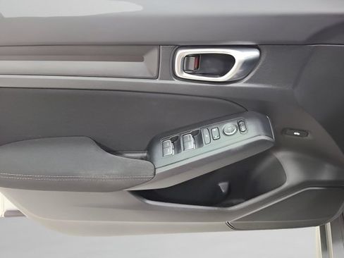 Used 2023 Honda Civic Sport image 18