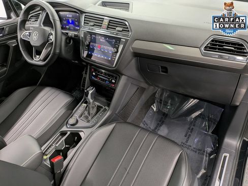 Used 2023 Volkswagen Tiguan SE R-Line AWD/4WD image 35