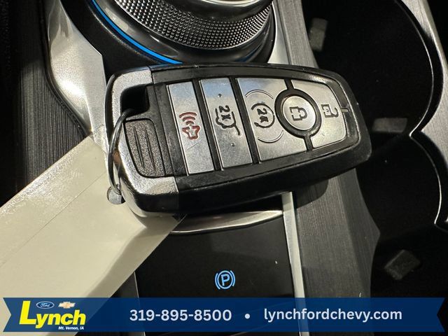 Used 2024 Ford Escape ST-Line w/ Tech Pack #1 AWD/4WD image 18