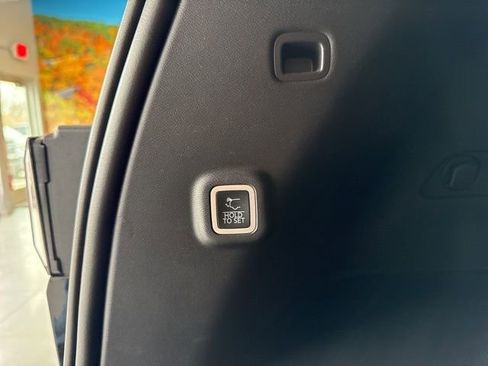 New 2026 Jeep Cherokee Overland image 48