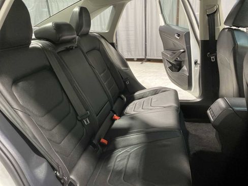 Used 2019 Volkswagen Jetta SEL Premium image 13