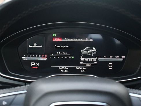 Used 2022 Audi SQ5 Premium Plus w/ Premium Plus Package image 14