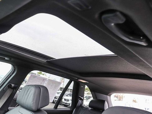 Used 2017 BMW X5 xDrive35i w/ Premium Package image 28