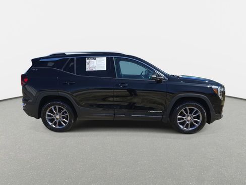 Used 2023 GMC Terrain SLT w/ Infotainment Package II AWD/4WD image 4
