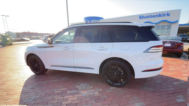 Used 2023 Lincoln Aviator Black Label w/ Jet Package AWD/4WD image 7