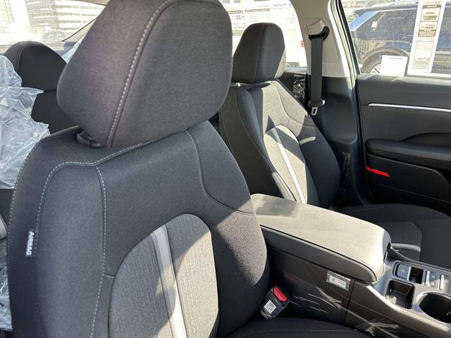 New 2026 Hyundai Elantra SE FWD image 26
