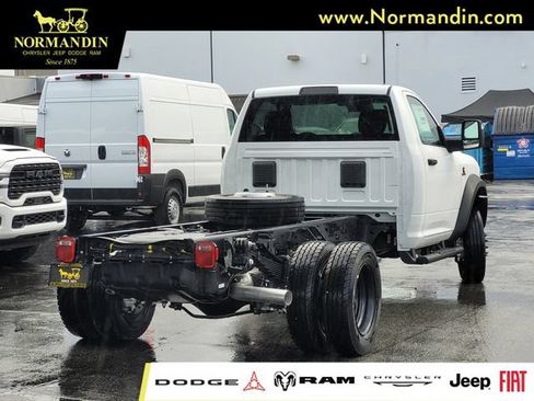 New 2026 RAM 5500 Tradesman AWD/4WD image 4