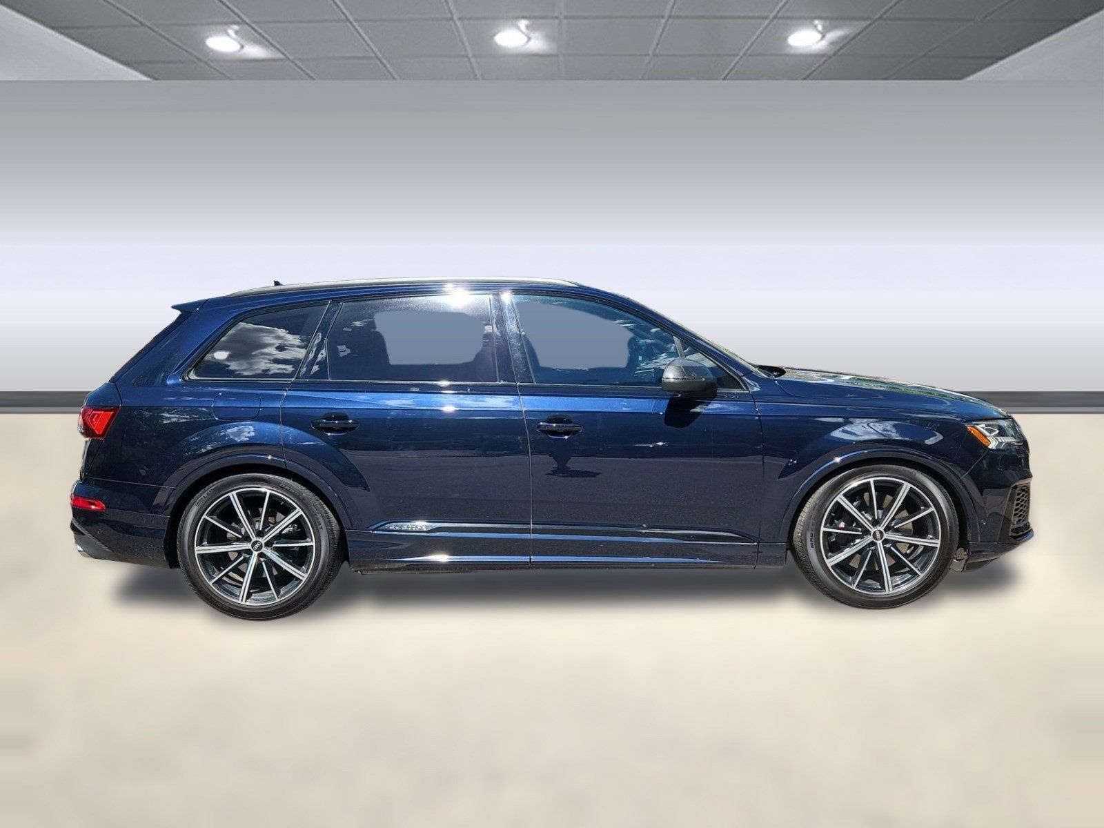Used 2021 Audi SQ7 Prestige w/ Prestige Package AWD/4WD image 2