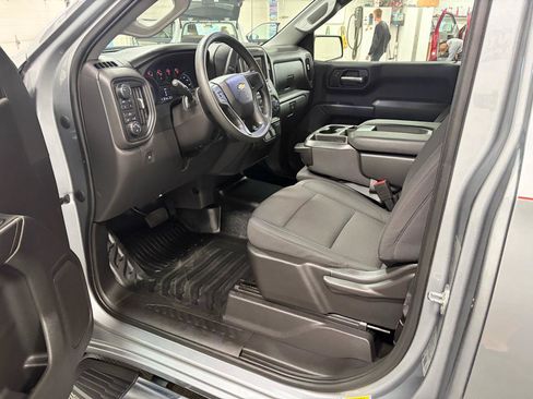 Used 2024 Chevrolet Silverado 1500 W/T w/ WT Value Package AWD/4WD image 16