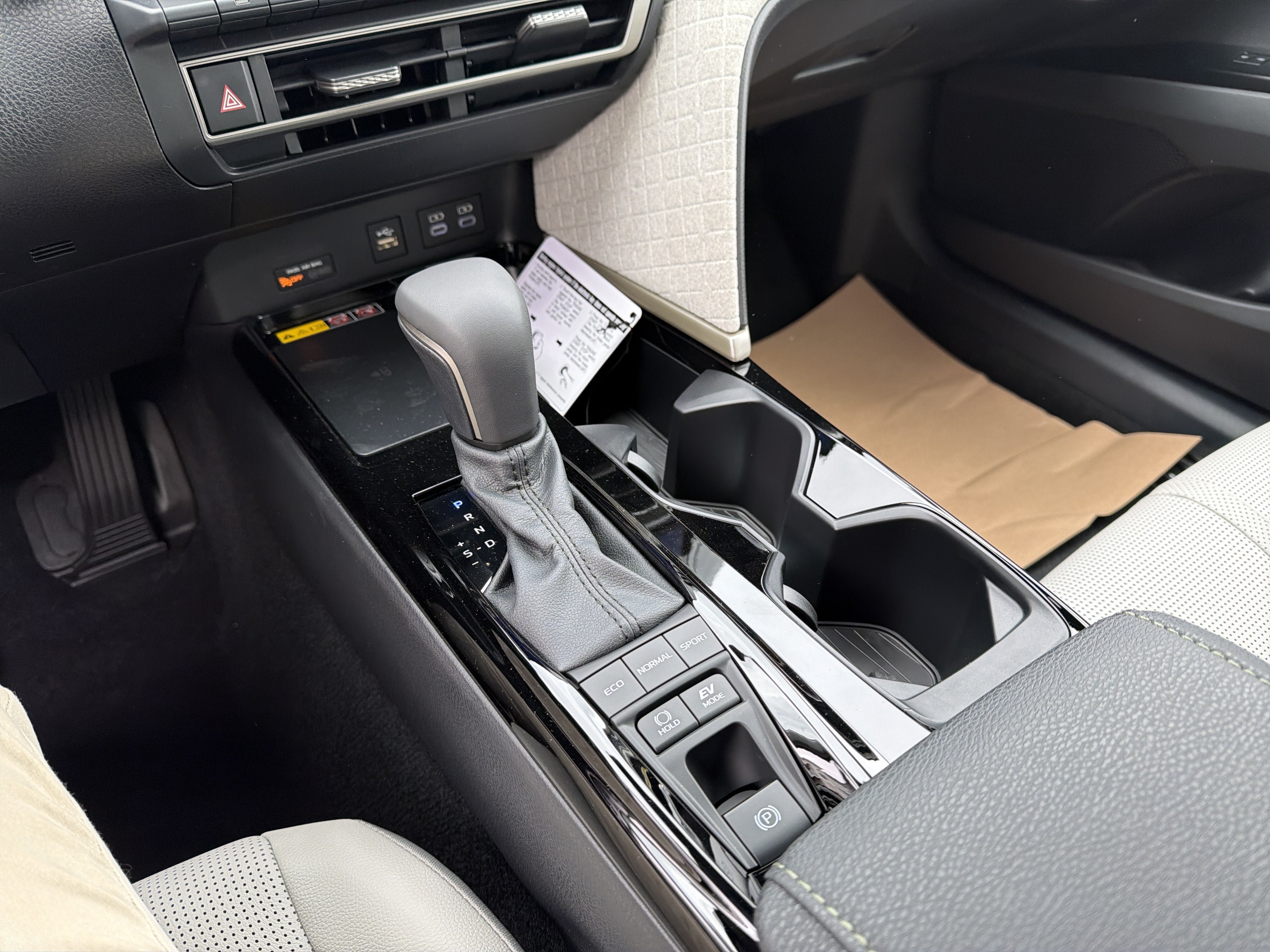 New 2026 Toyota Camry XLE w/ Premium Plus Package FWD image 19