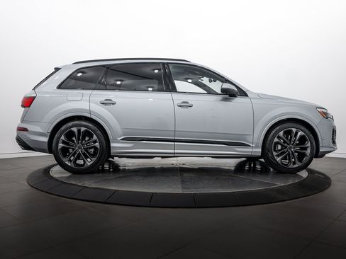 Used 2026 Audi Q7 3.0T Premium Plus w/ Premium Plus Package AWD/4WD image 3