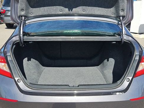 Used 2019 Honda Accord Sport image 6