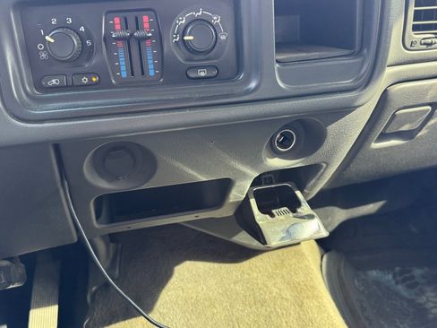 Used 2007 GMC Sierra 2500 SLE w/ Heavy-Duty Power Package image 27