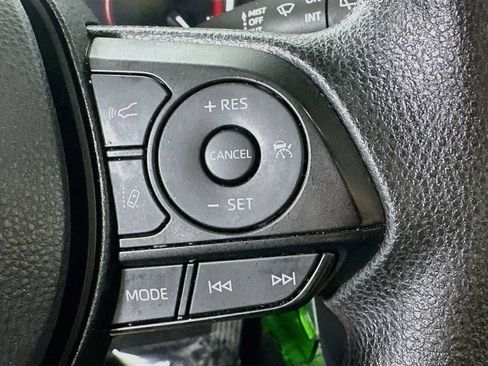 Used 2025 Toyota RAV4 LE FWD image 23
