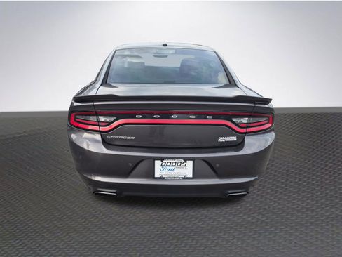 Used 2017 Dodge Charger SE w/ Popular Equipment Group RWD image 6