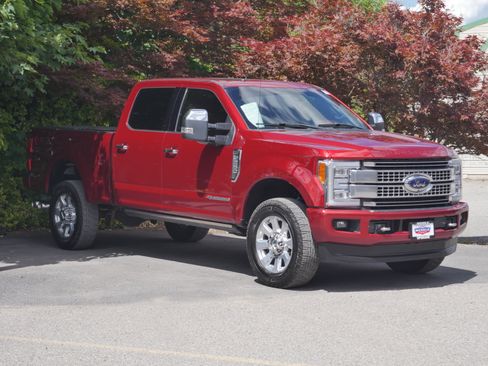 Used 2018 Ford F350 Platinum w/ Platinum Ultimate Package AWD/4WD image 34