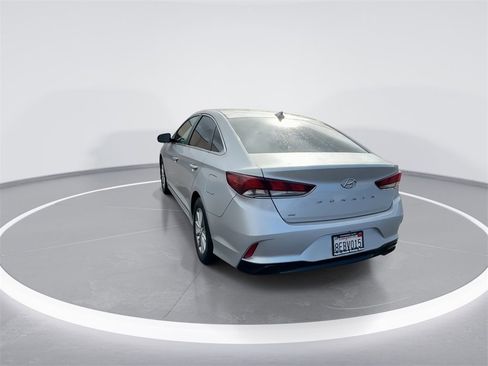 Used 2018 Hyundai Sonata SE image 11