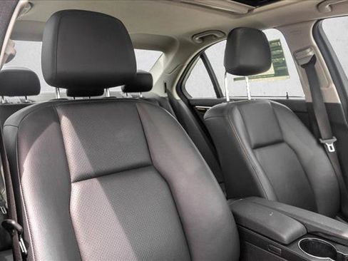 Used 2014 Mercedes-Benz C 300 4MATIC Sedan image 29