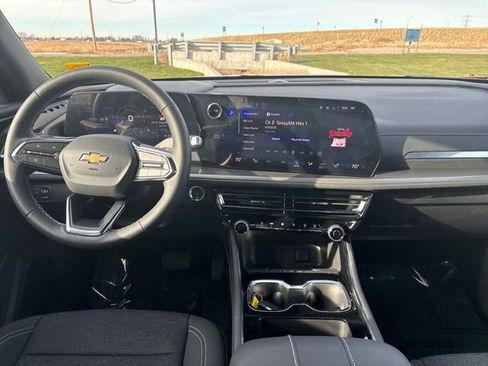 New 2026 Chevrolet Traverse LT w/ Driver Confidence Package image 12