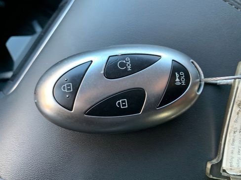 Used 2025 Hyundai Santa Fe SEL image 21