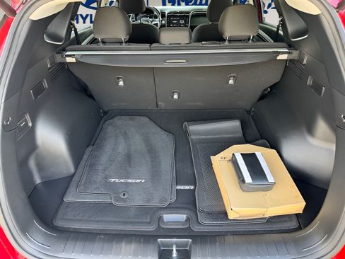 Used 2023 Hyundai Tucson SEL AWD/4WD image 9