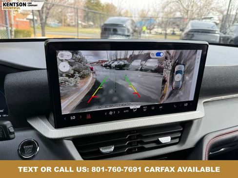 Used 2025 Ford Explorer ST-Line w/ ST-Line Street Pack AWD/4WD image 28