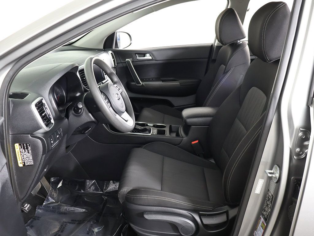 Used 2020 Kia Sportage LX AWD/4WD image 27