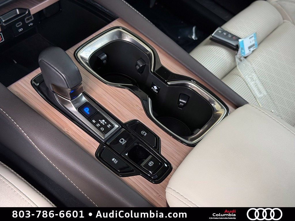 Used 2023 Lexus RX 350 FWD w/ Accessory Package image 33