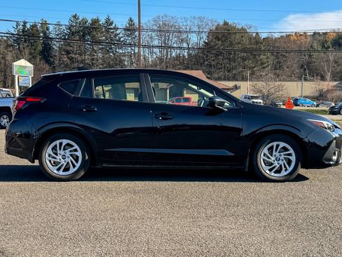 Certified 2024 Subaru Impreza 2.0i image 2