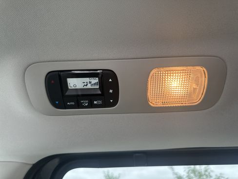 Certified 2026 Honda Odyssey Touring image 18