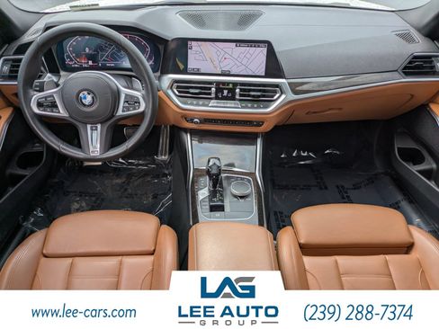 Used 2021 BMW 330i Sedan w/ M Sport Package RWD image 10